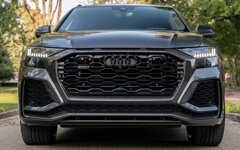 Ауди q8 RS 2016