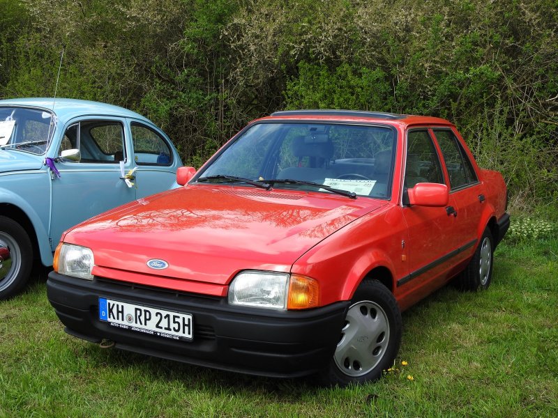 Ford Orion хэтчбек