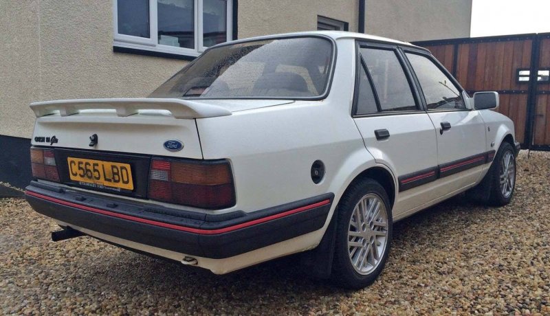 Ford Orion хэтчбек