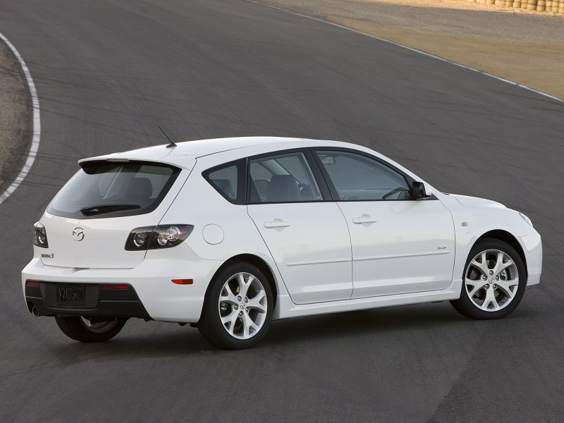 Mazda 3 BK хэтчбек 2.0