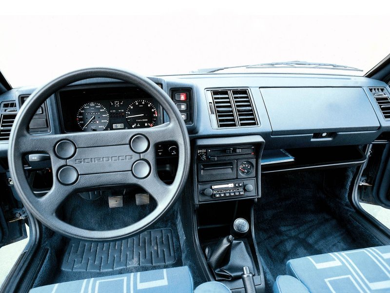 VW Scirocco 1986 салон