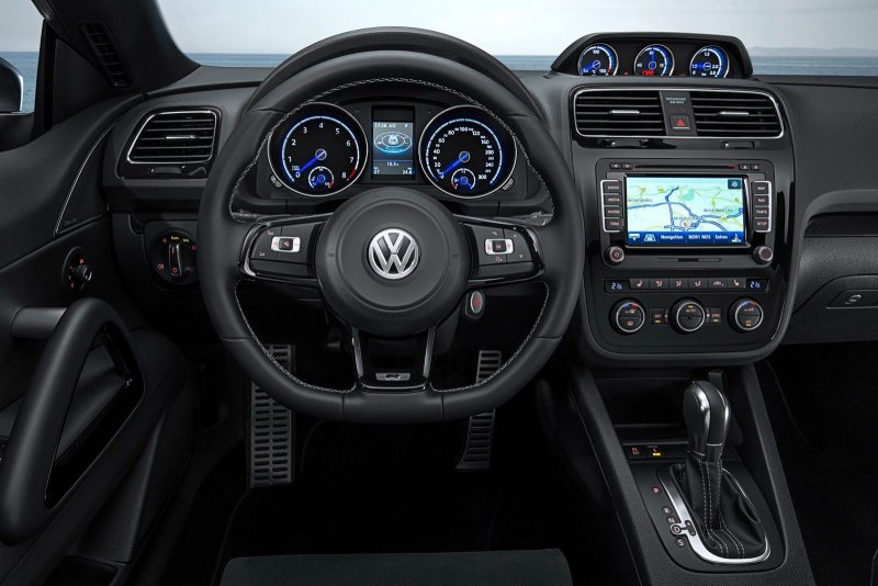 Volkswagen Scirocco 2017 салон