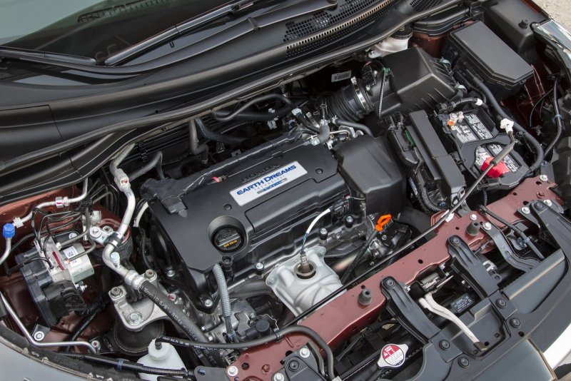 Honda CR V 4 моторный отсек