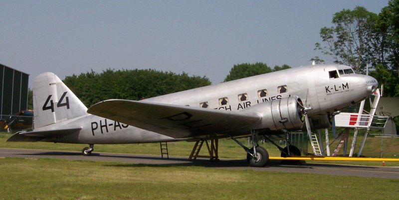 Самолет Дуглас ДС-2