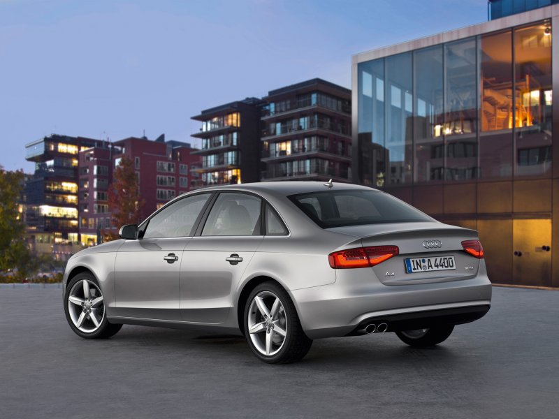 Audi a4 седан