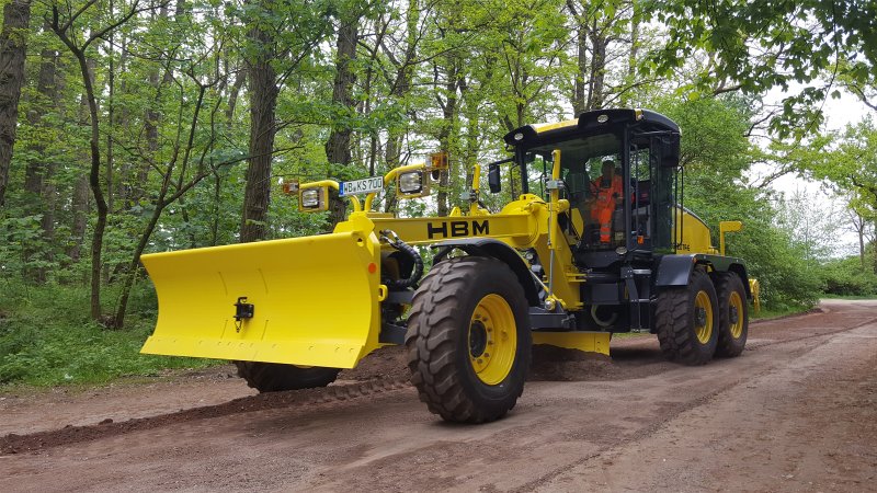 XCMG 165 грейдер