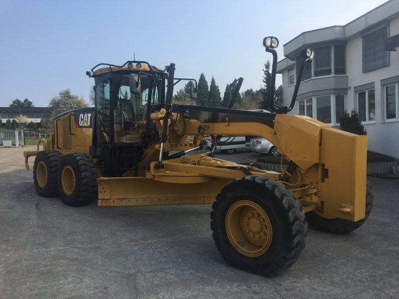 Грейдер Caterpillar g140 1998 года