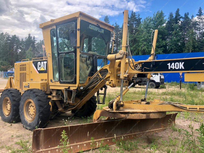 Автогрейдеры John Deere 772