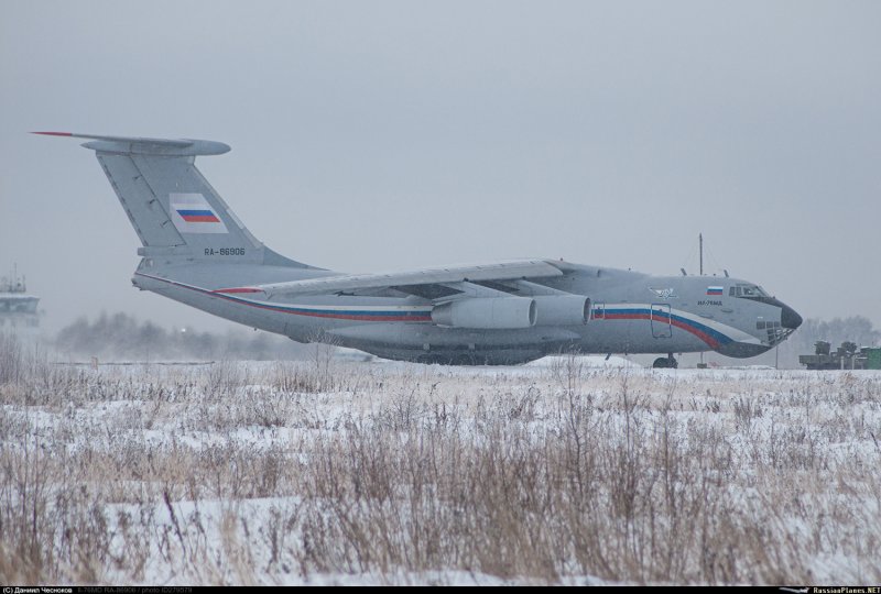 Самолет ил 76 МД аэродром Иваново Северный