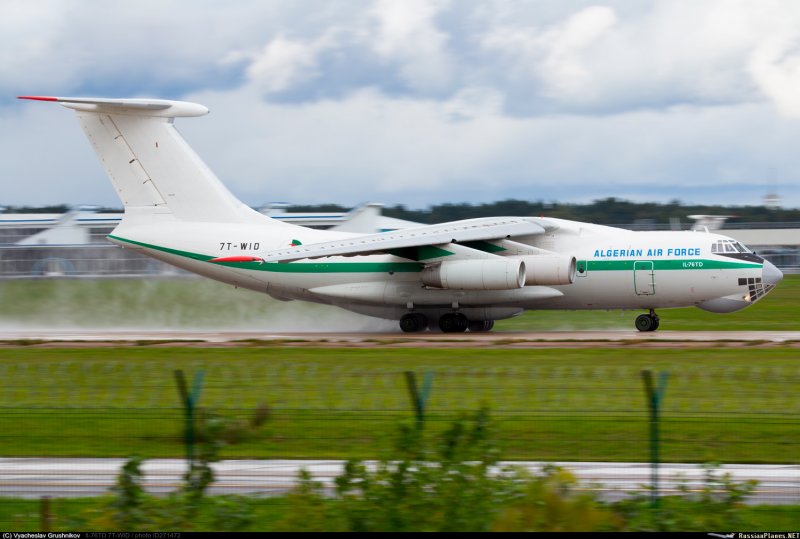 ВВС Алжира ил-76