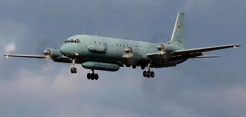 Самолет-разведчик ил-20