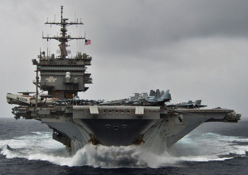 CVN 65 1985