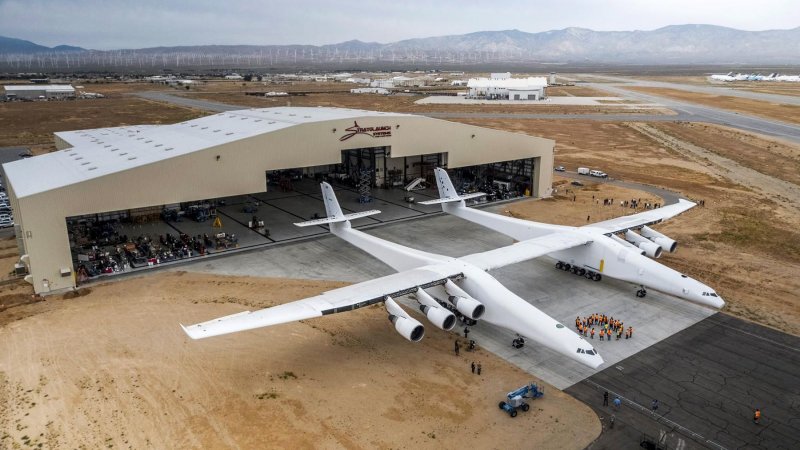 Stratolaunch самолет гигант