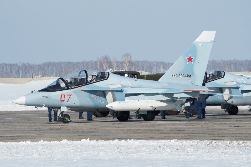 Серийный як-130