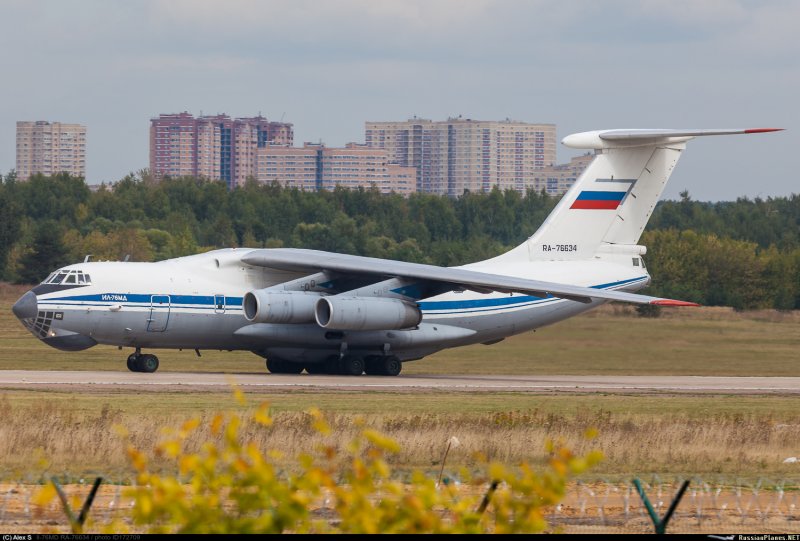 Самолет ил 76 МД