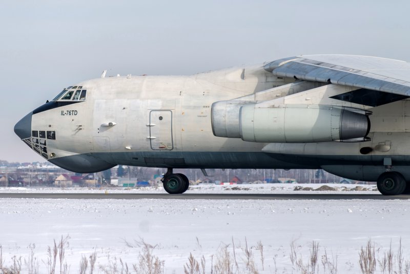 Ил-76 военно-транспортный самолёт