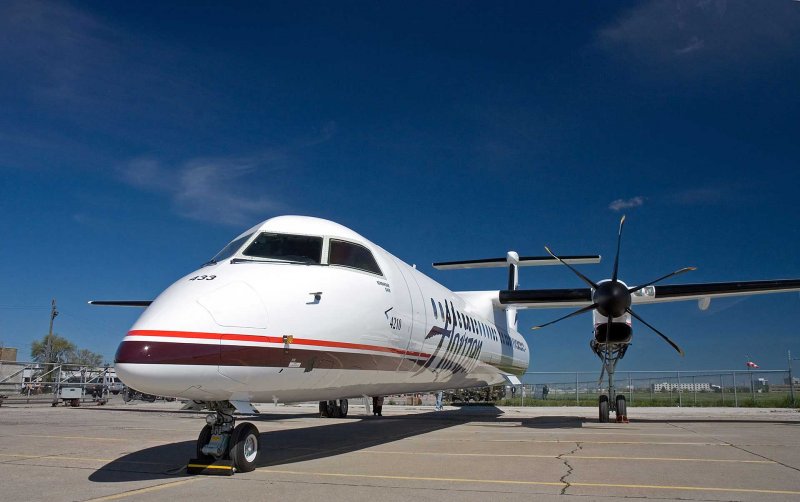 DHC 8 300 самолет