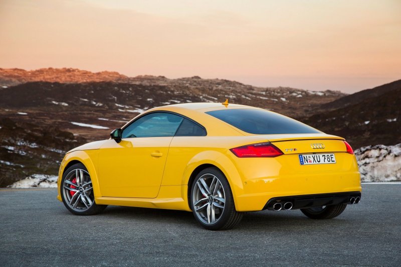 Audi TTS 8s