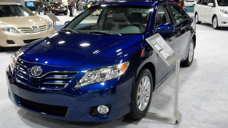 Toyota Camry 2010 XLE
