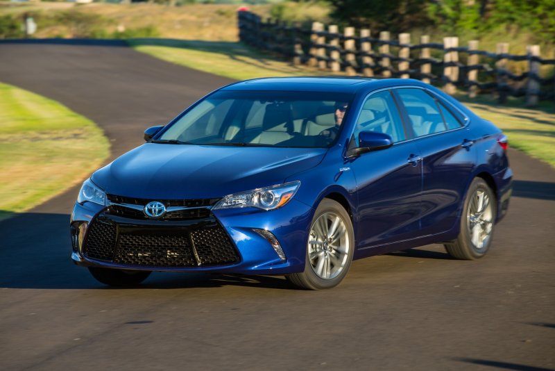 Toyota Camry se 2015