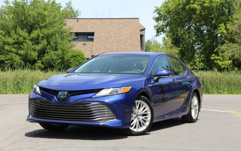 Toyota Camry v70 2018