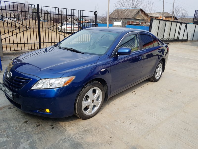Toyota Camry 2007 синяя