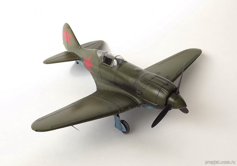 Миг-9м-82 (и-210)
