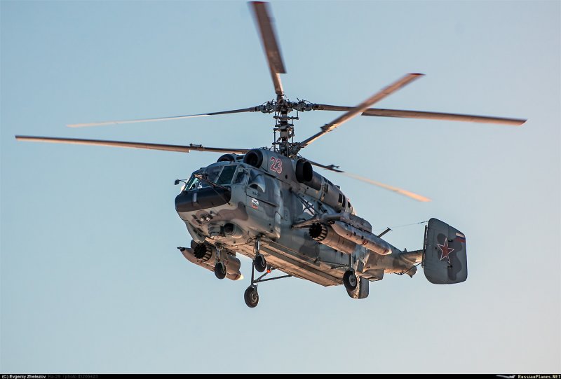 Корабельный транспортно-боевой вертолёт ка-29