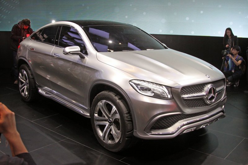 Мерседес Бенц Coupe SUV