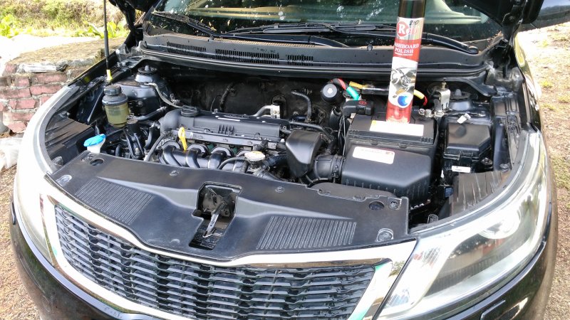 Kia Rio 3 подкапотное