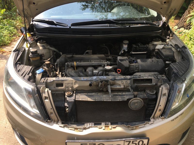 Kia Rio 2 подкапотка