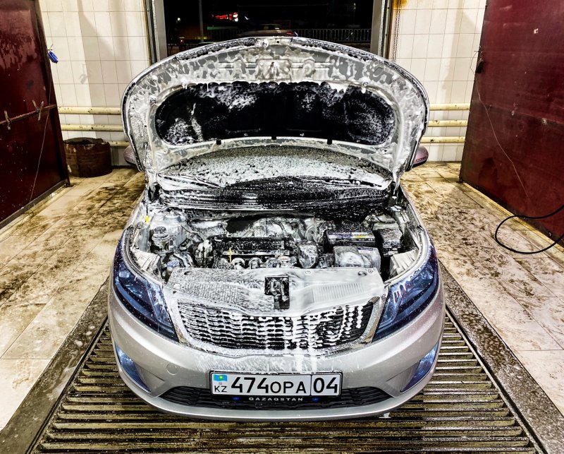 Kia Rio 1 подкапотное