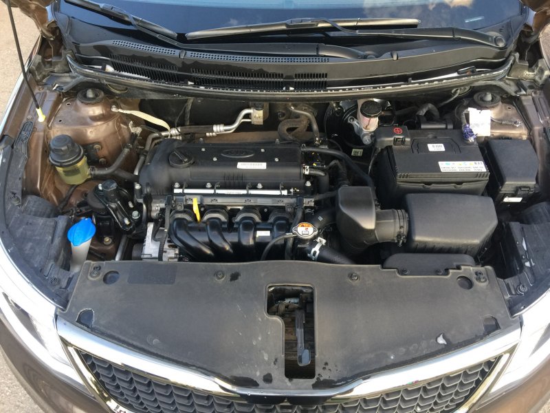 Kia Rio 1.6 подкапотное