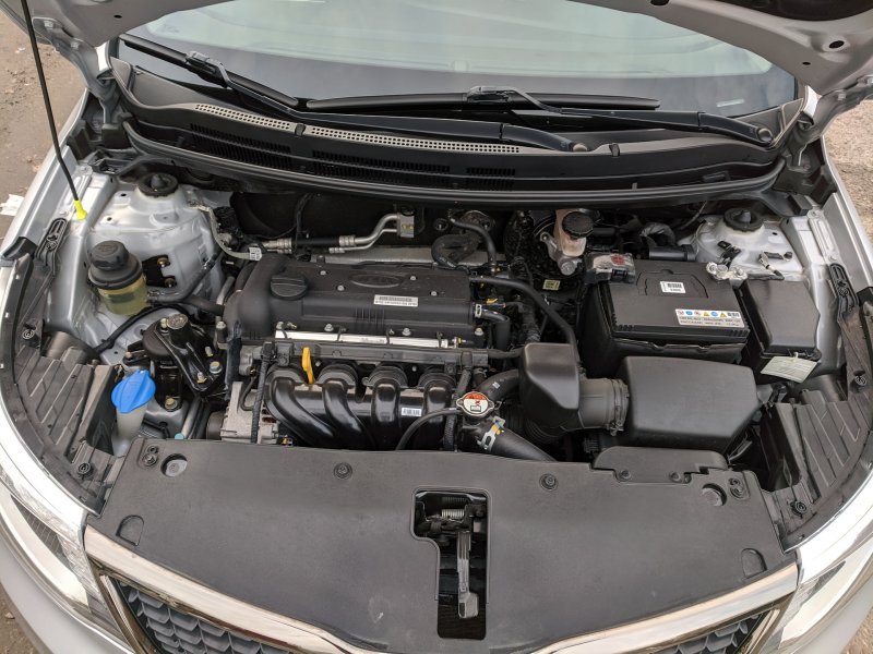 Kia Rio 4 подкапотное пространство снизу