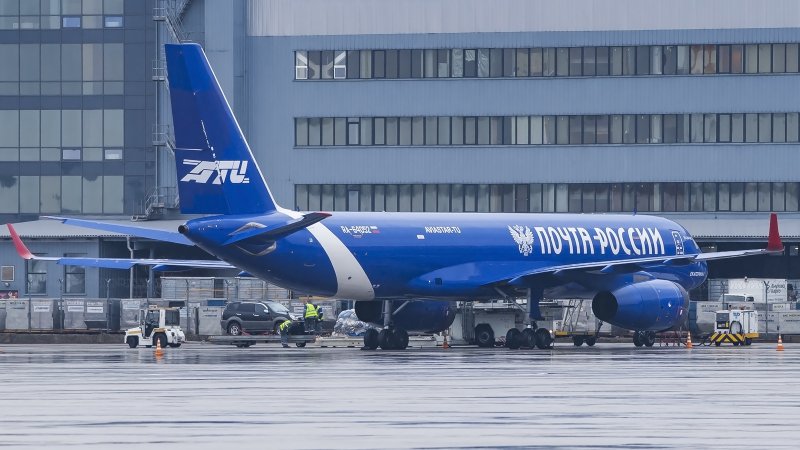 Модель самолета ту 204