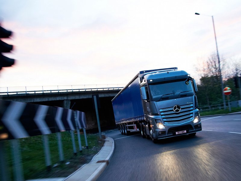Mercedes Actros