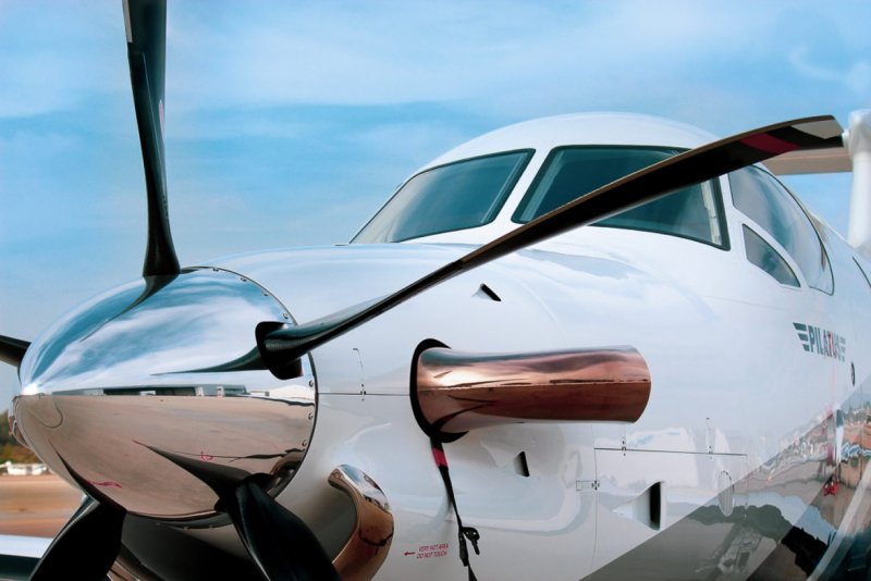 Pilatus PC-12 аэрография