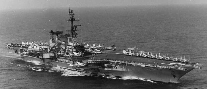 Авианосец USS Midway