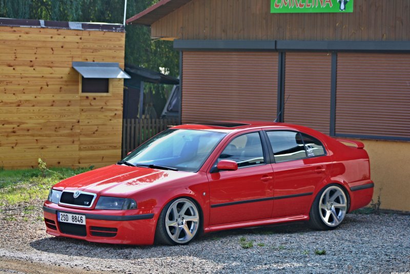 Skoda Octavia Tour RS