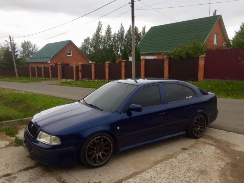 Skoda Octavia mk1 бункер