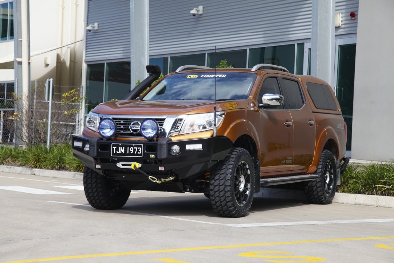 Navara np300