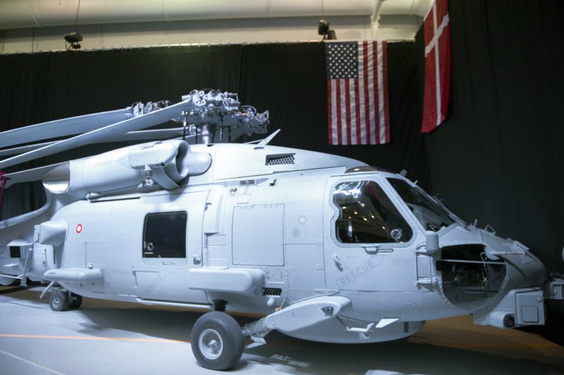 Кабина вертолета MH-60r Seahawk
