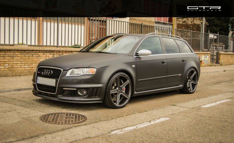 Audi s4 b6 r18