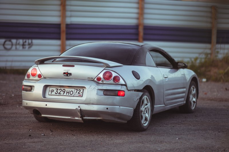 Mitsubishi Eclipse 3g