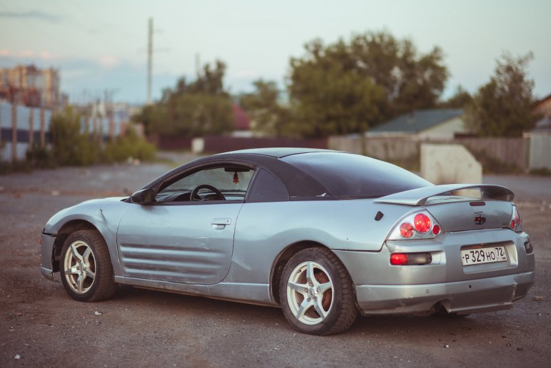 Mitsubishi Eclipse 3g