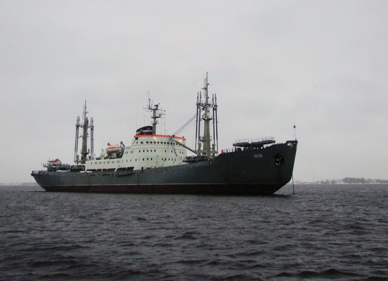 Морской сухогруз Яуза