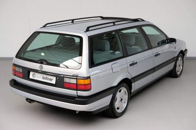 Volkswagen Passat b4 седан