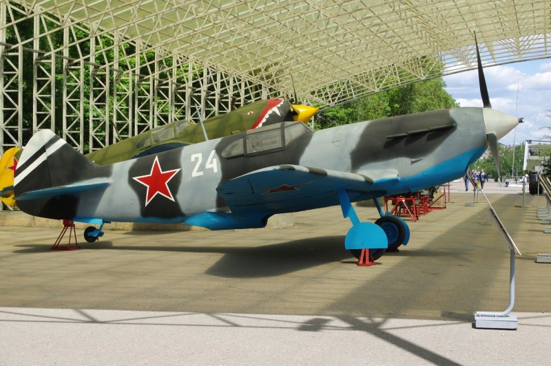 Истребитель ЛАГГ
