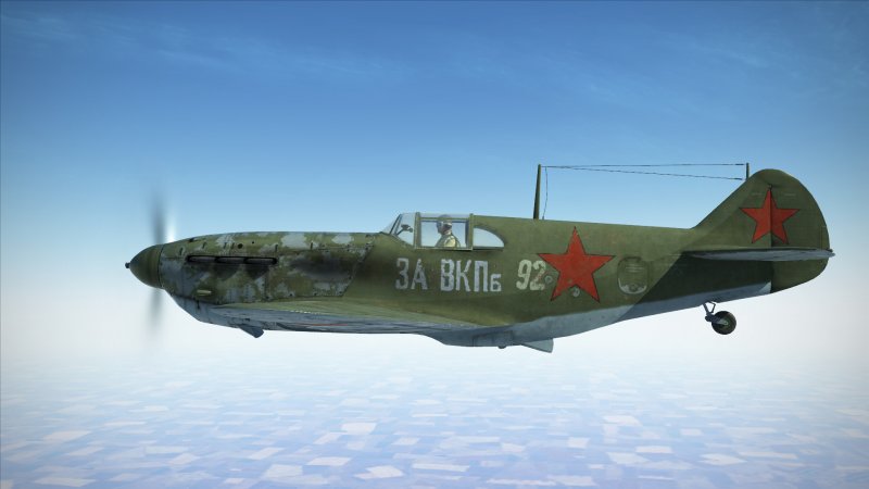 Кабина ЛАГГ-3 С пилотом сбоку