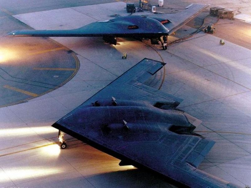 B-2 Spirit: стелс-бомбардировщик
